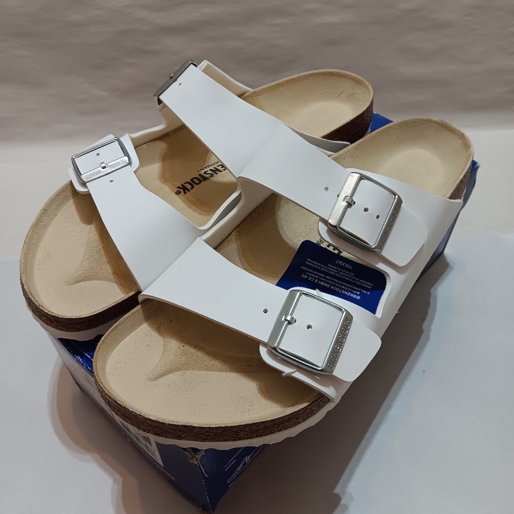 Birkenstock Arizona White Sandal EU 44, US Men 11 Normal Fit, Regular Foot